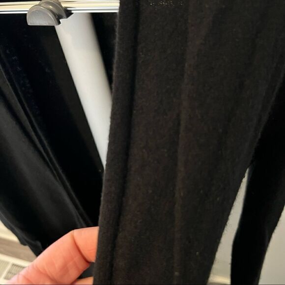 Barrow & Grove Black Thin Women’s Cardigan w/ Pockets Size Large - Picture 4 of 6